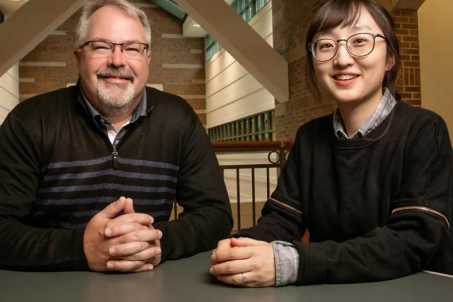 University of Illinois educational psychology professor Kiel Christianson and graduate student Nayoung Kim. 