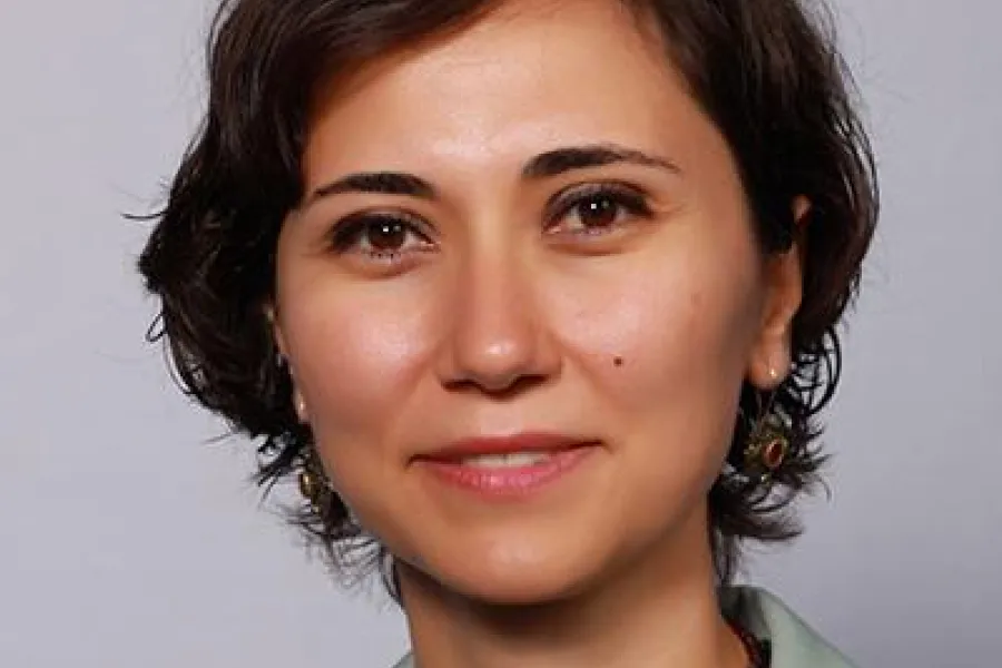 zeynep-madak-erodogan-headshot-cropped.jpg