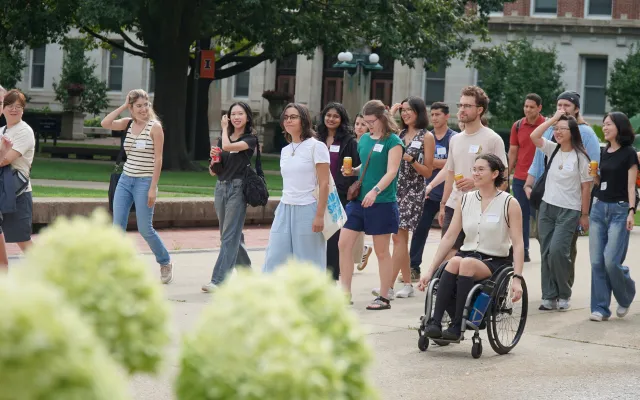 A group of new student on a Main Quad tour