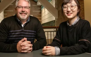 University of Illinois educational psychology professor Kiel Christianson and graduate student Nayoung Kim. 